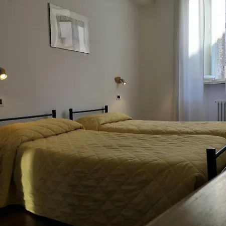 Arco Del Vento Asís