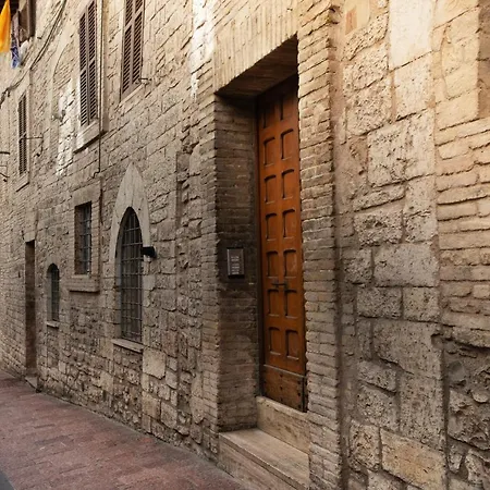 Arco Del Vento Pensión Asís